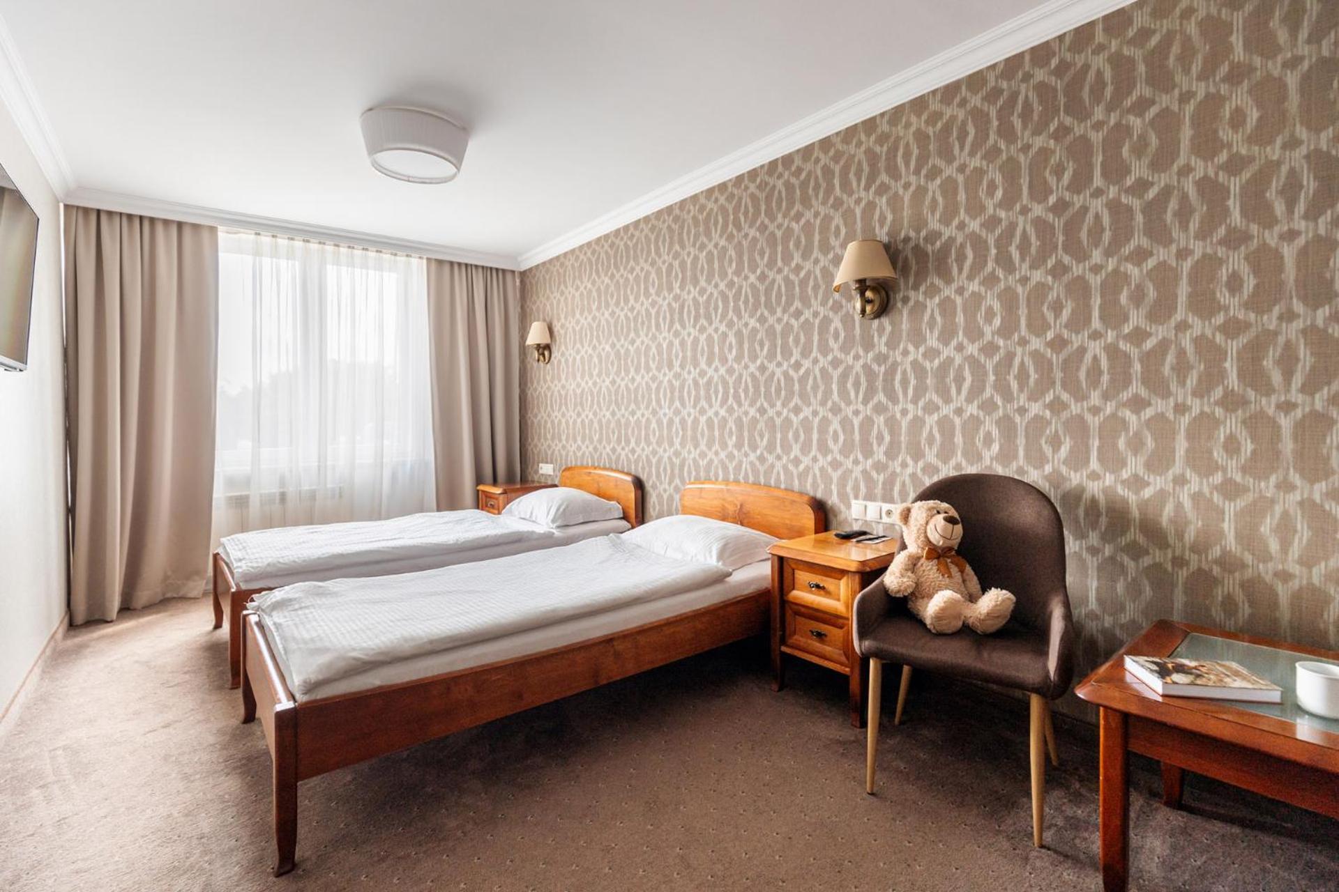 Hotel Podlasie Белосток Экстерьер фото
