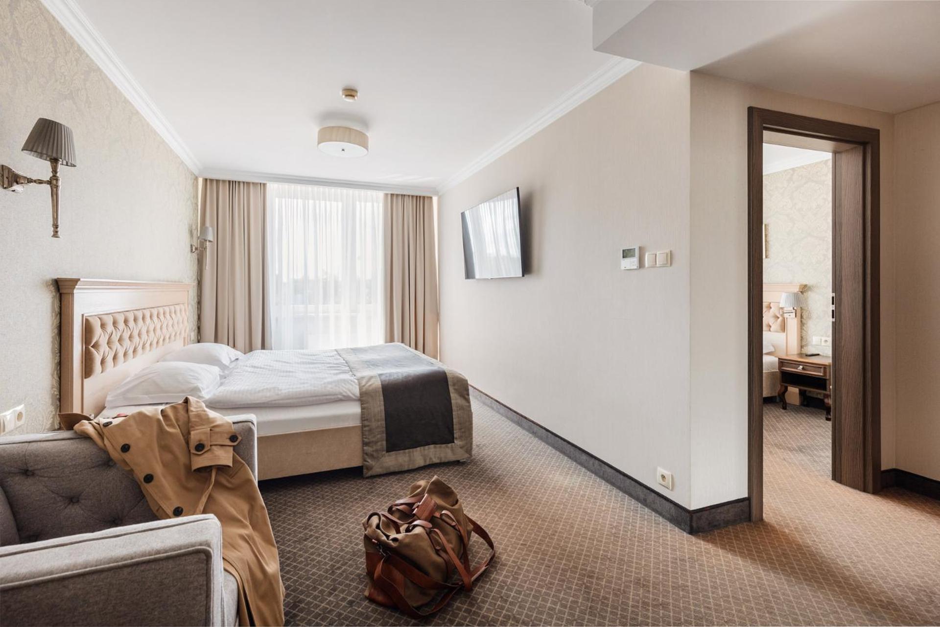 Hotel Podlasie Белосток Экстерьер фото